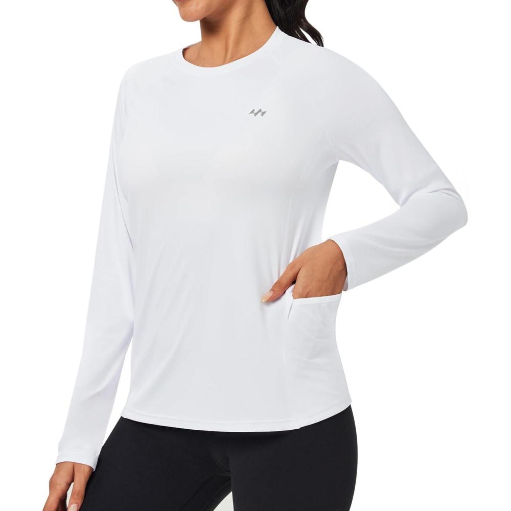 imageRash Guard for Women UPF 50 SPF UV Protection Long Sleeve Workout Tops Swim Shirt Dry Fit Sun Shirts with PocketsWhite